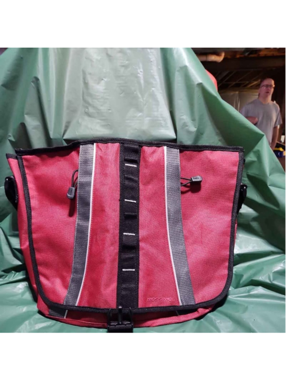 Mossimo Red Messenger Bag Laptop Pockets
